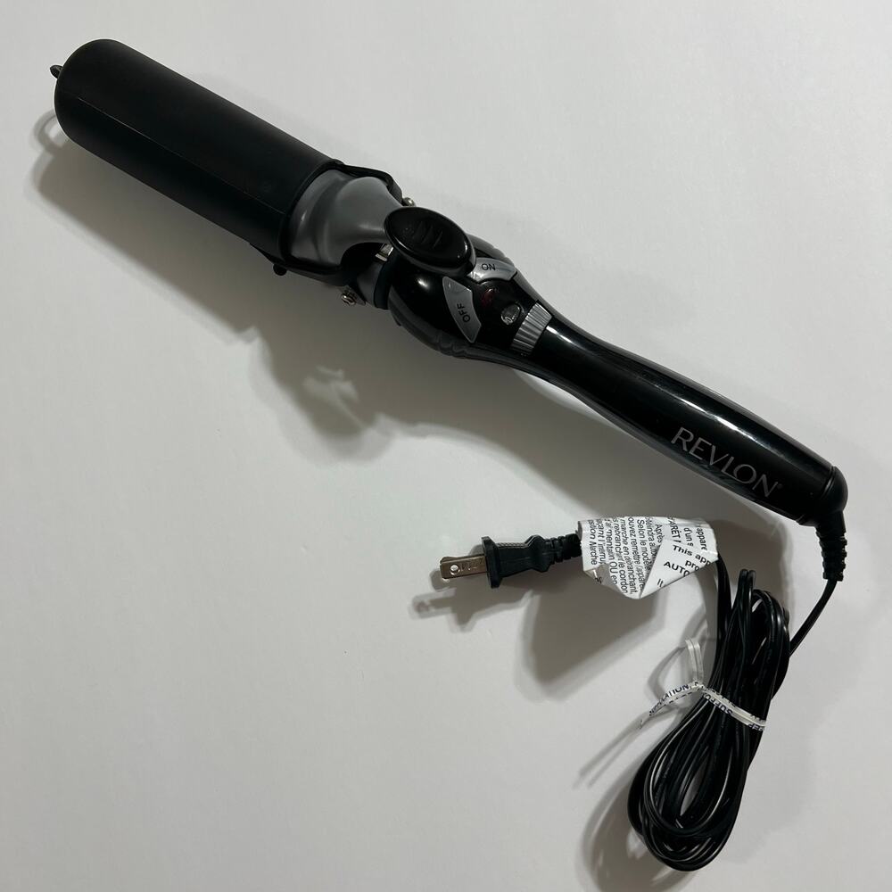 Revlon Professional Perfect Heat Styling Curling Iron Silicone Cover 1.5 Inch
